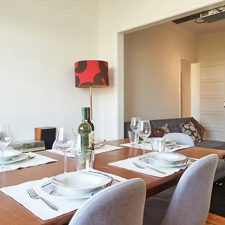 Sea La Vie Apartment